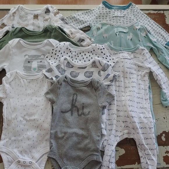 cloud island Other - Lot of 10 Cloud Island 0-3M Onesies and Sleepers